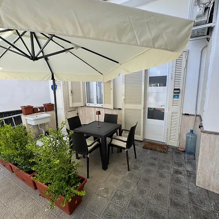 Izzo Hotel 3*